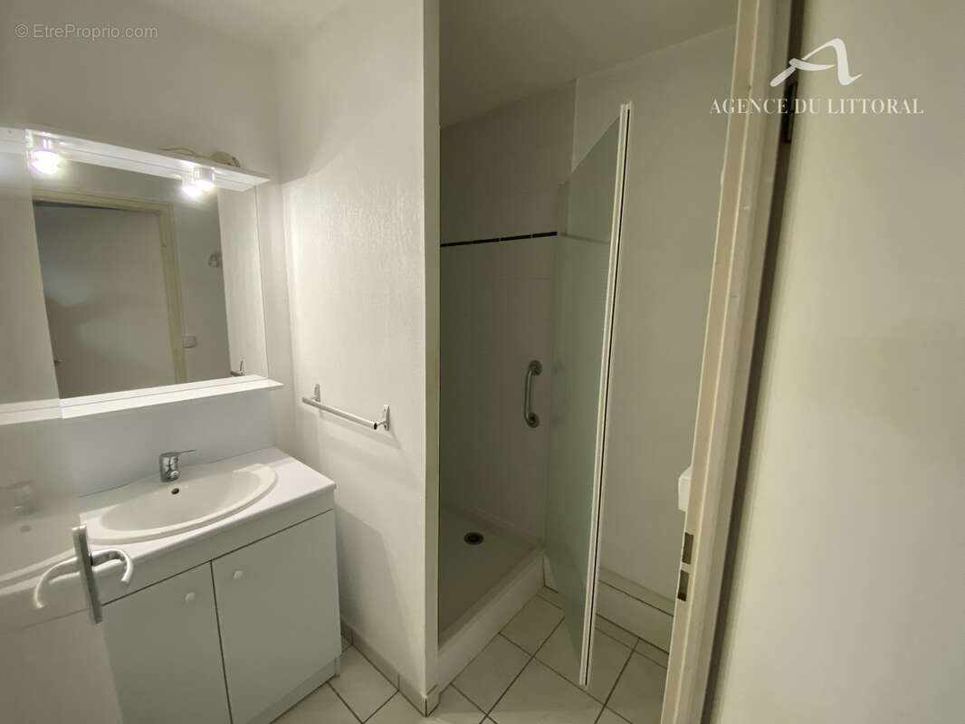 Appartement T3 centre ville - photo 4