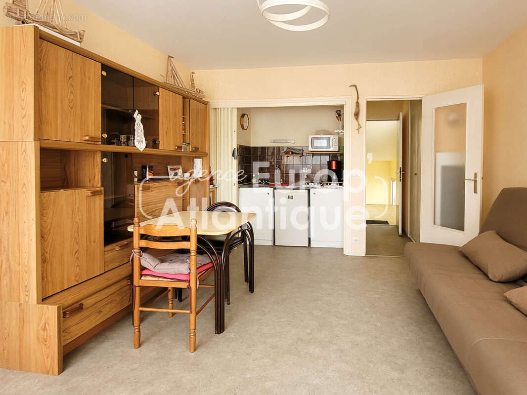 Appartement à LES MATHES