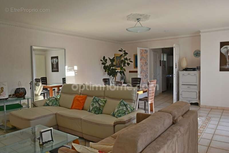 Maison à LA GACILLY