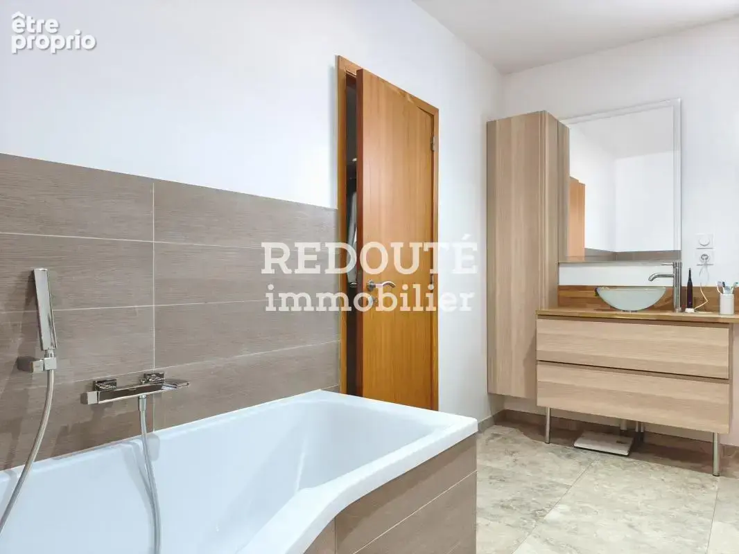 Propriete, plain-pied, suite independante, sous-sol complet - photo 20