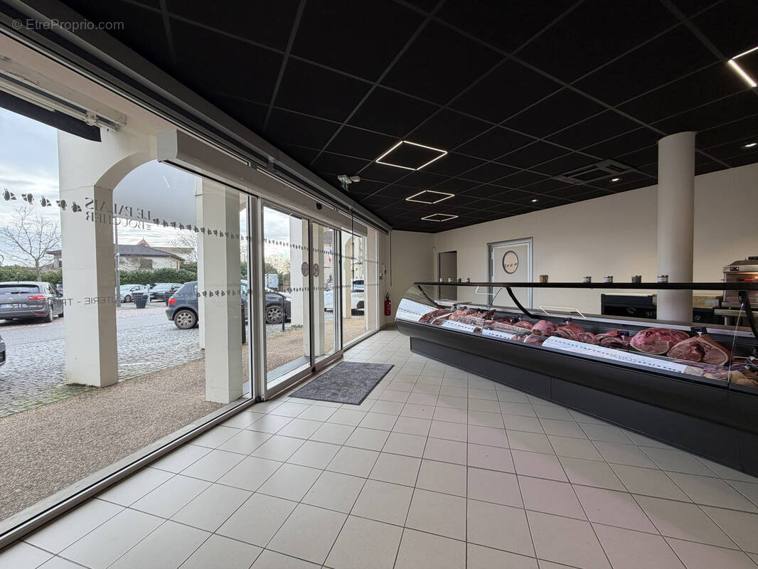 Commerce à CASTELCULIER