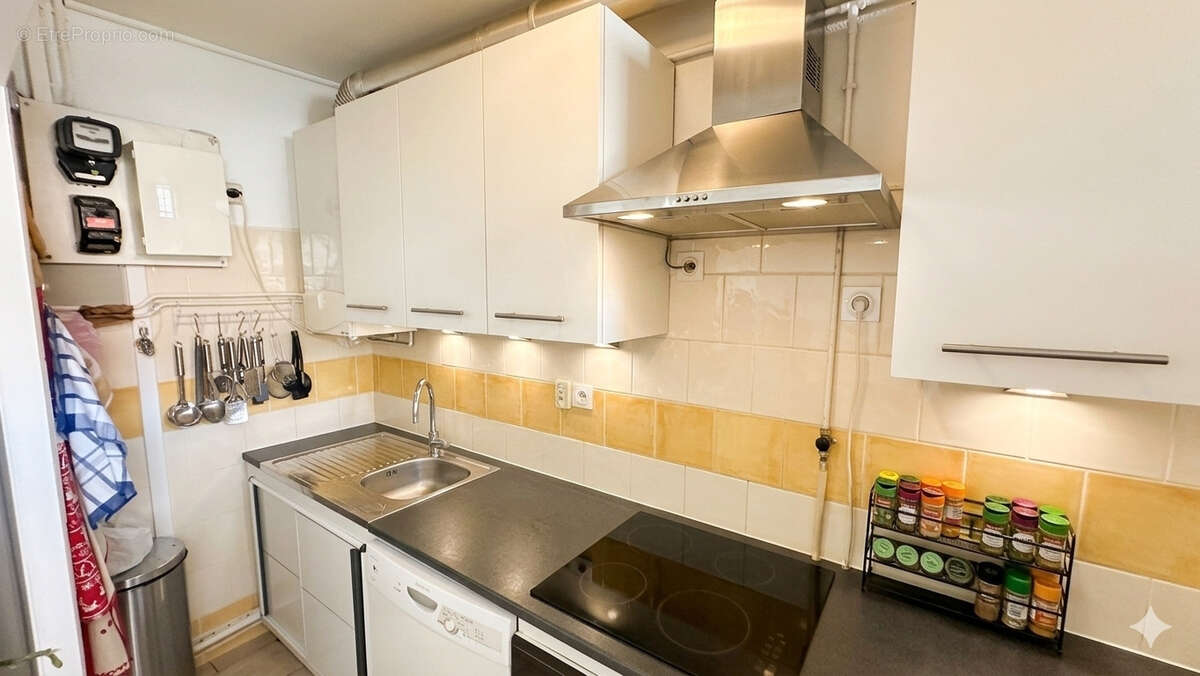 Appartement à SEPTEMES-LES-VALLONS