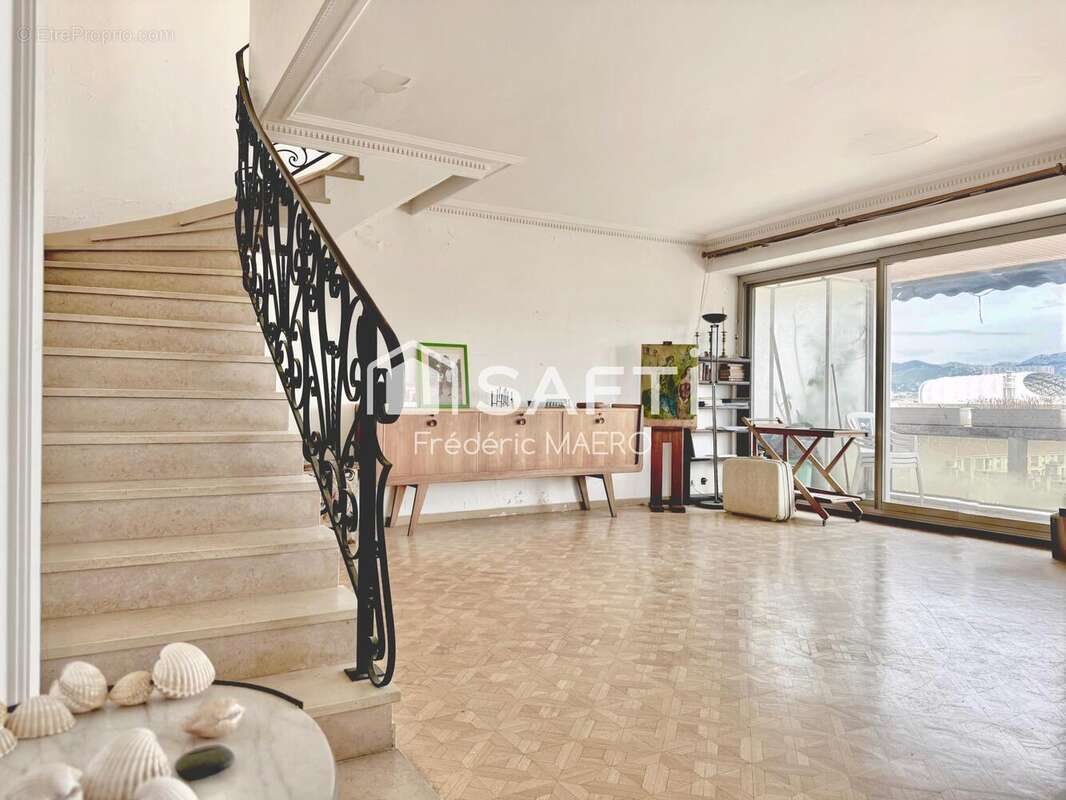 Photo 8 - Appartement à MARSEILLE-8E