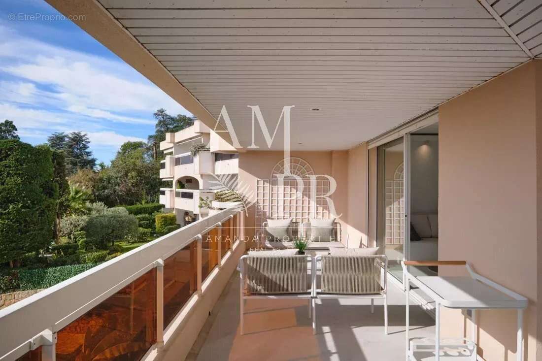 Appartement à CANNES
