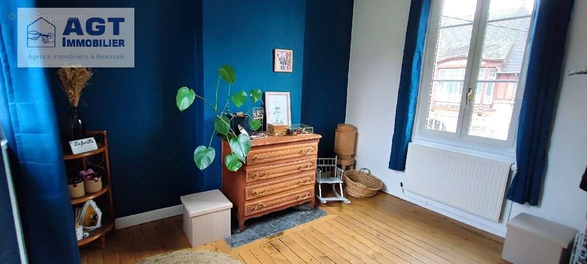Maison à BEAUVAIS