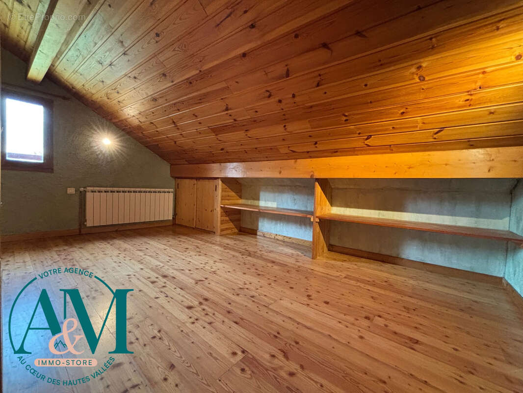 Maison à VAL-DES-PRES