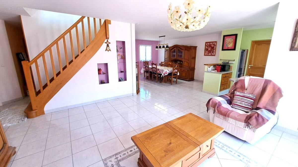 Maison à MARCOUSSIS