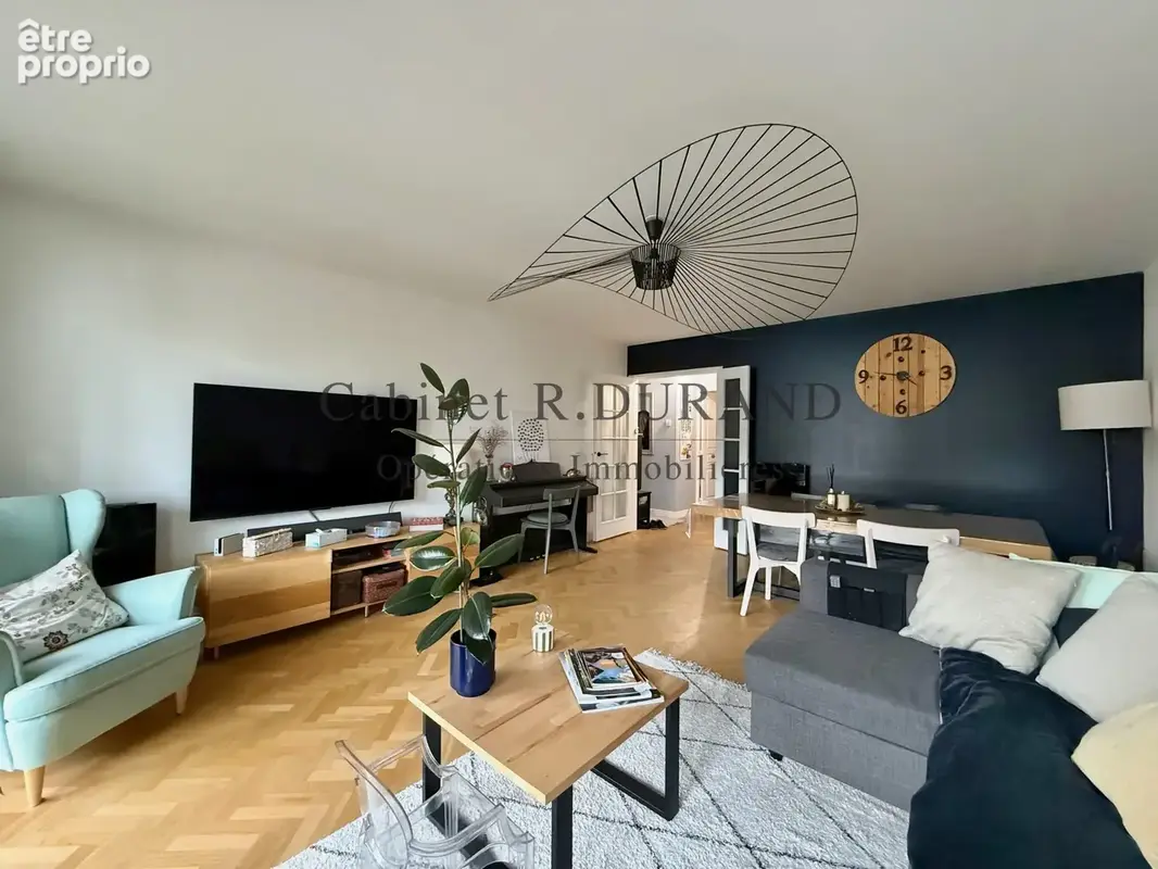 Photo Appartement à La Garenne-Colombes au prix de 725 000€
