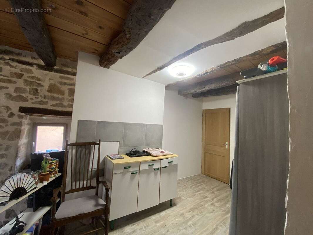 Propriété RARE en Pierre  Triangle d'Or  Rénovation Prestige  Gîtes Clés en Main  Vue Pano. - photo 7