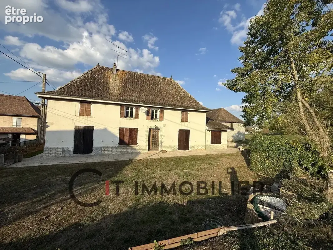Photo Maison à Veyrins-Thuellin au prix de 245 000€