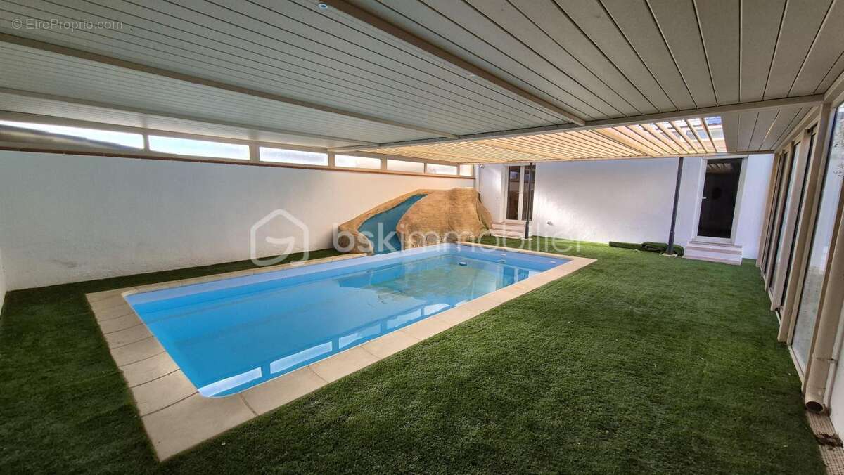 Maison à LATOUR-BAS-ELNE