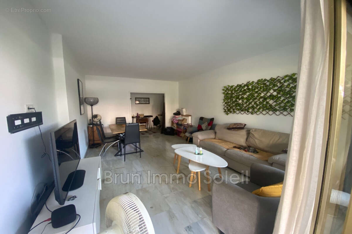 Appartement 75 m² à Cagnes-Sur-Mer  - photo 9