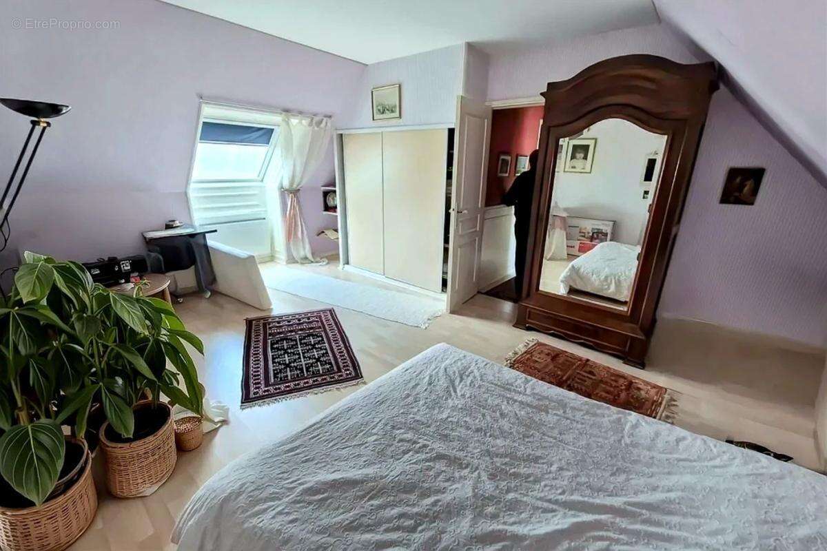 Maison à LE MAGNY