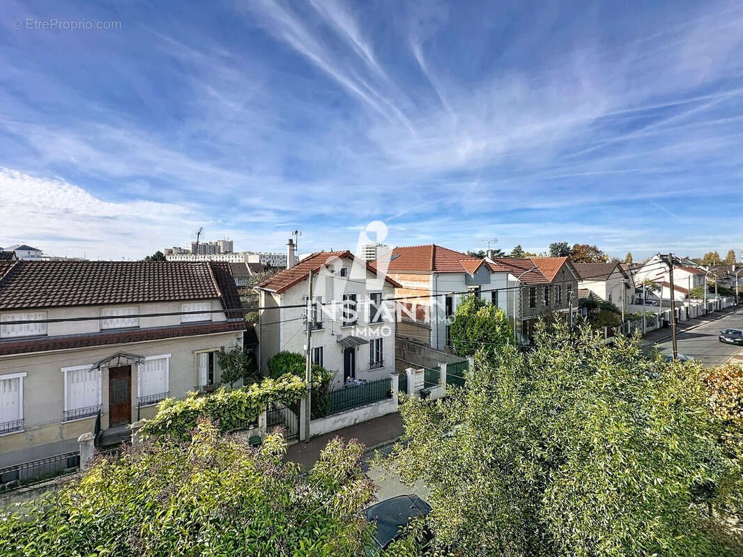 Appartement à LE BLANC-MESNIL