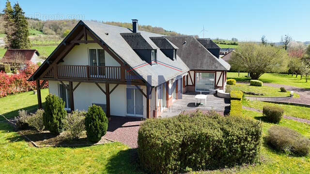 Maison à NEUFCHATEL-EN-BRAY