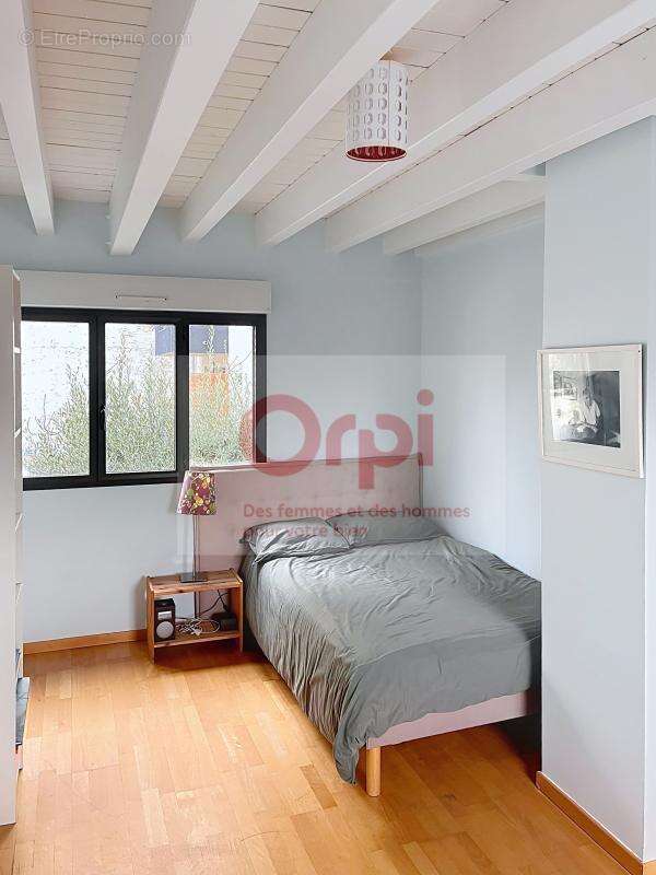 Maison à ISSY-LES-MOULINEAUX