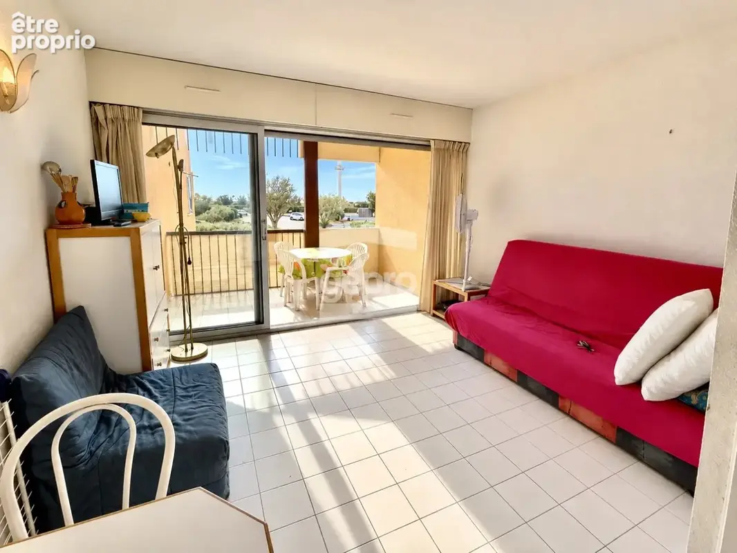 Réf : 2343 - Vente 2 Pièces avec parking et piscine, à deux pas de la plage Richelieu ! - photo 5