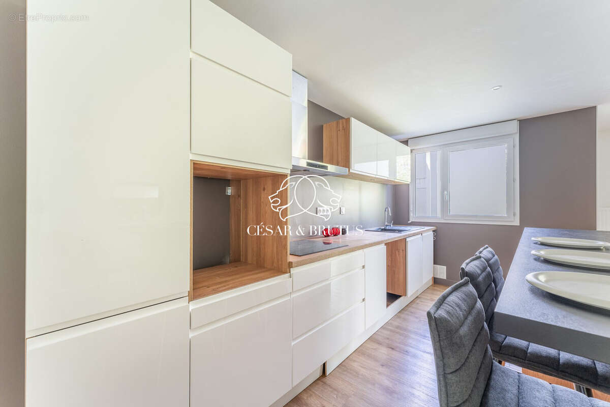Appartement à LYON-7E
