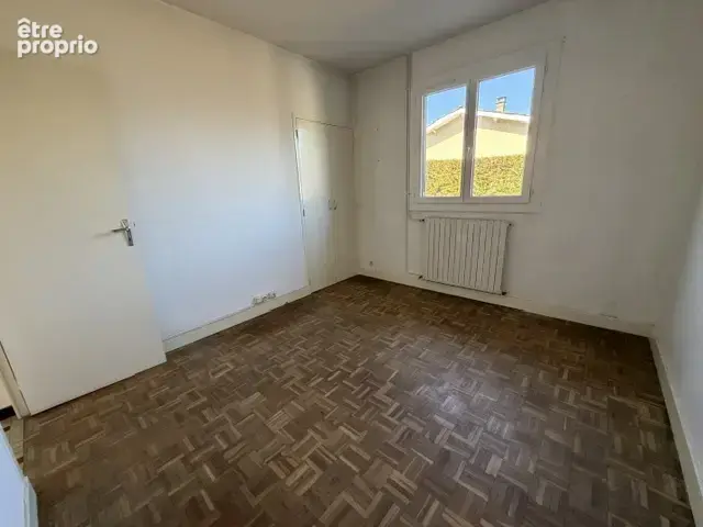 Maison plain pied 2 chambres plein centre avec garage - photo 5