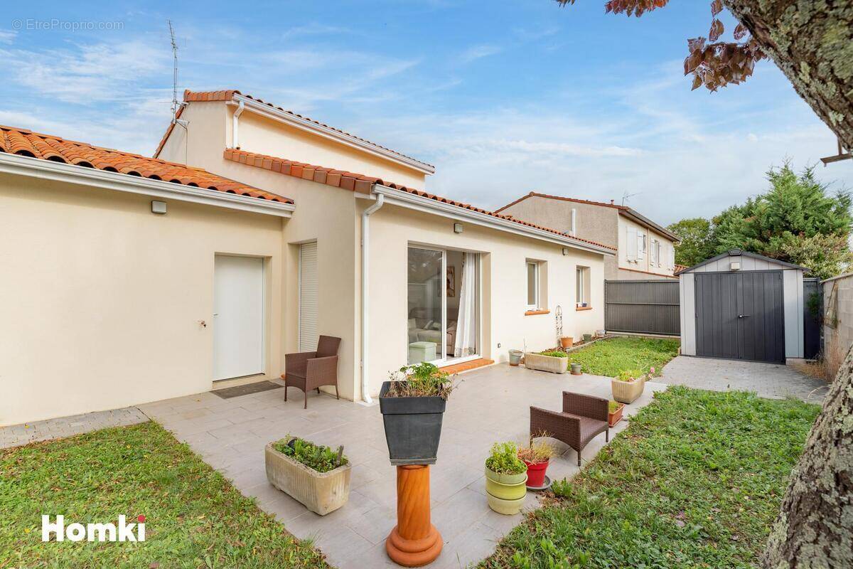 Maison à AUCAMVILLE