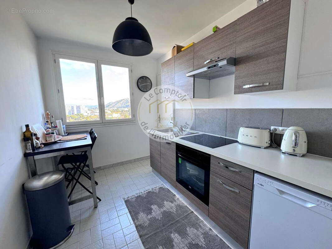 Appartement à MARSEILLE-9E