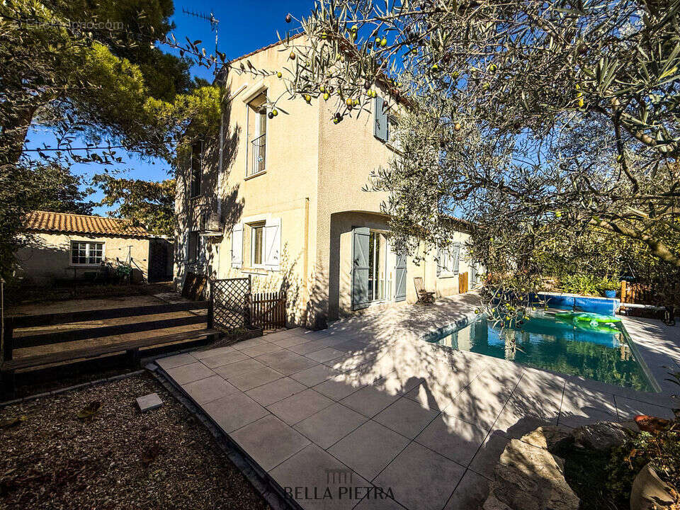 Maison à SAINT-GENIES-DES-MOURGUES