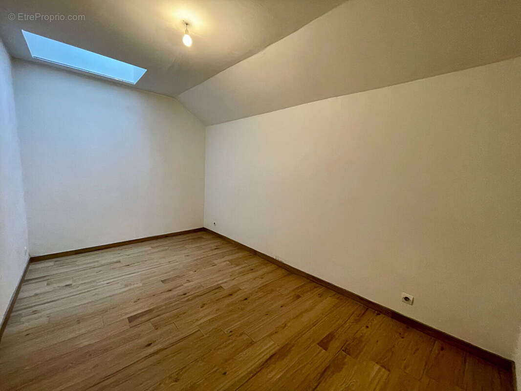 Appartement à REBAIS