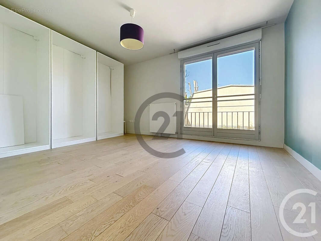 Appartement à FONTAINEBLEAU