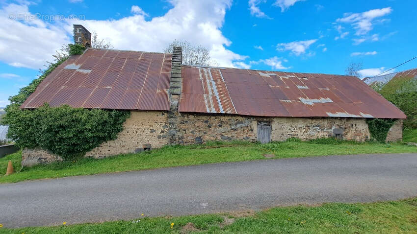 Maison à MANZAT