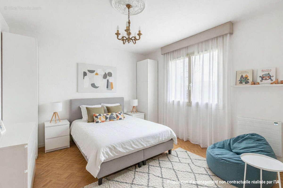 Maison à LEOGNAN
