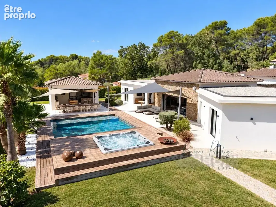 Maison 5 pièces 204 m² à vendre à Draguignan (83300) - photo 3