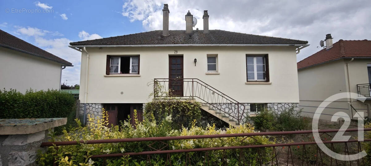 Maison à CHATEAUDUN
