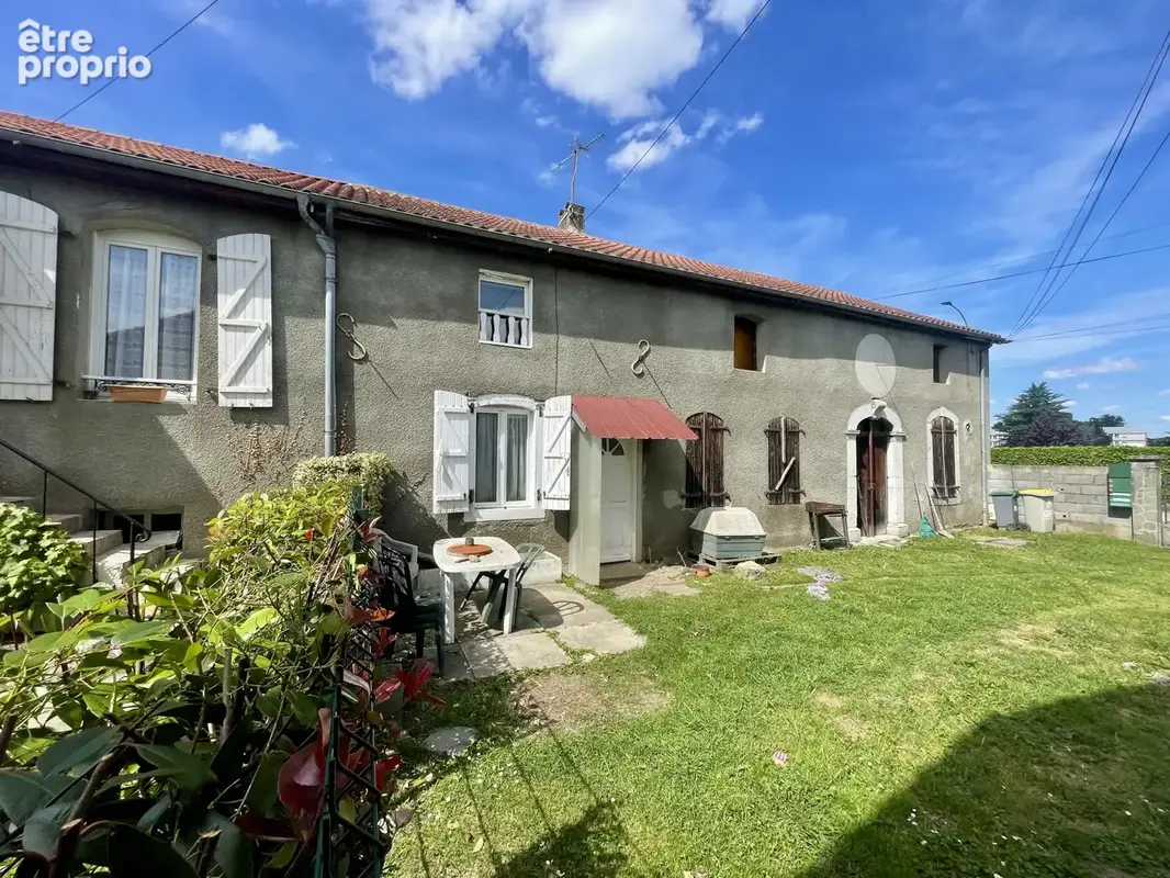 Ensemble immobilier comprenant T2, un T3 un appartement à créer et un terrain à bâtir - photo 2