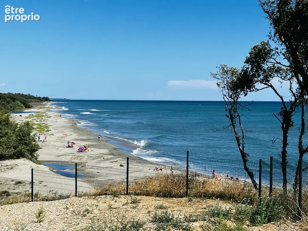 Marina di Bravone   T3 avec terrasse face piscine, parking privatif et plage à proximité - photo 13