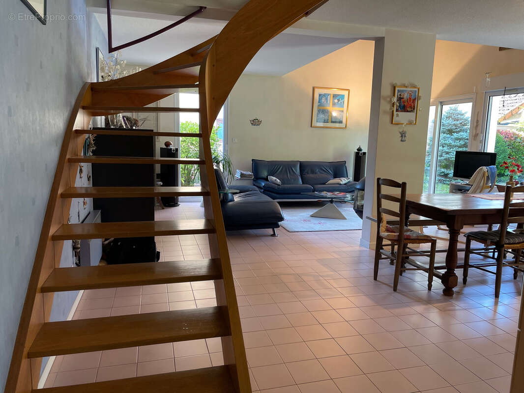 Maison à CHALON-SUR-SAONE