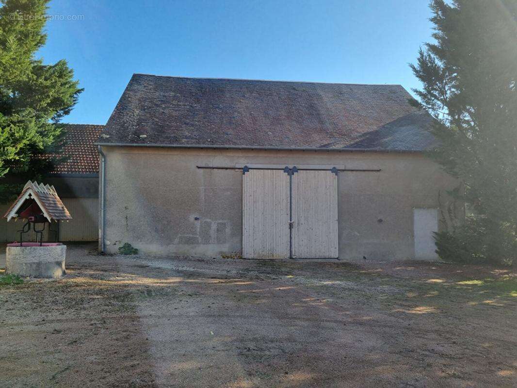 Maison à SAINT-AMAND-MONTROND