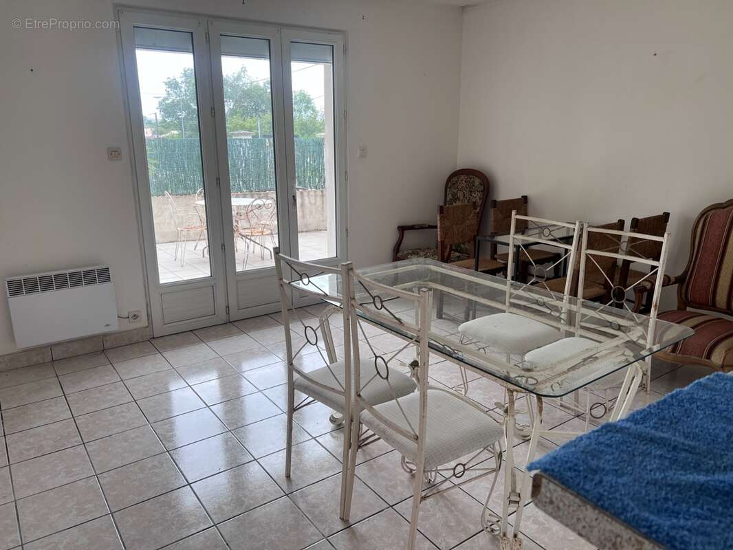 Maison à vendre 6 pièces SAINTES (17) et un appartement - photo 10