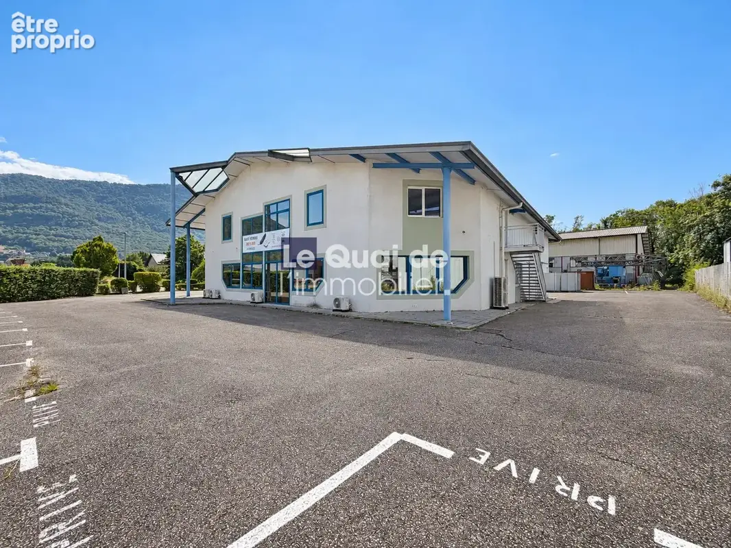 Commerce 119 m² à vendre à Challes-Les-Eaux (73190) - photo 2