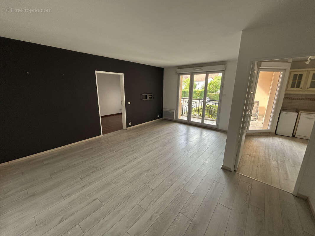 Appartement à CLAYE-SOUILLY