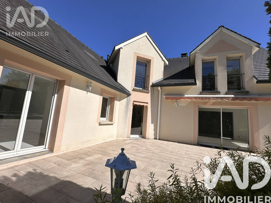 Photo 1 - Maison à CHATILLON-COLIGNY