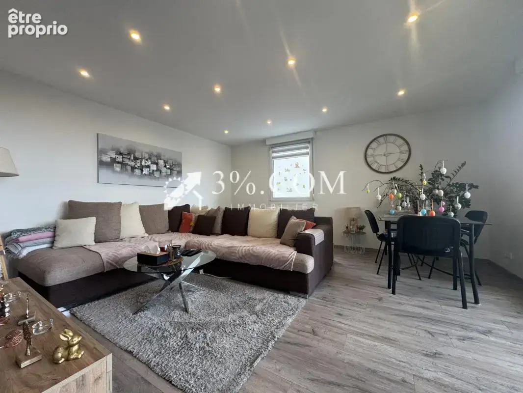 3%COM beau F3 avec terrasse et 2 places de parking- cave - photo 6