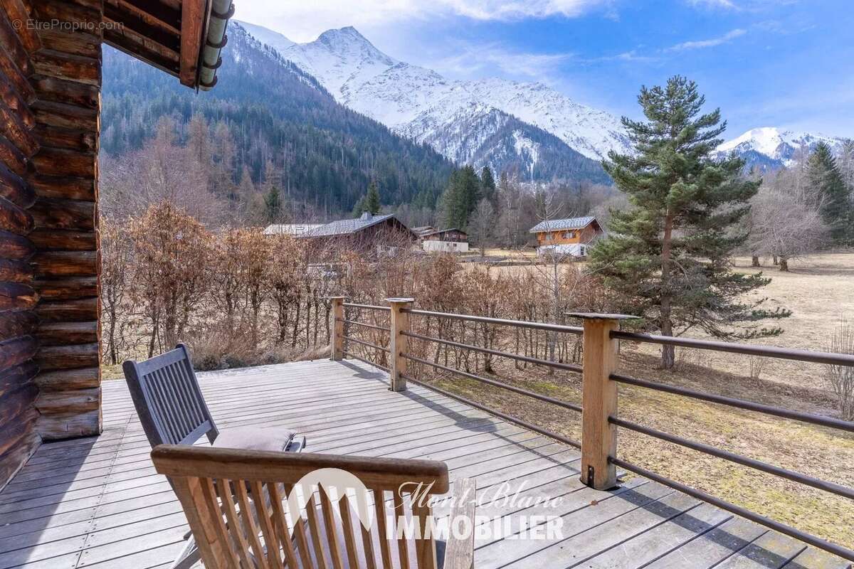 Maison à LES HOUCHES