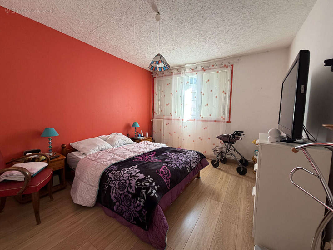 Appartement Olivet 3 pièce(s) 65.71 m2 - photo 3