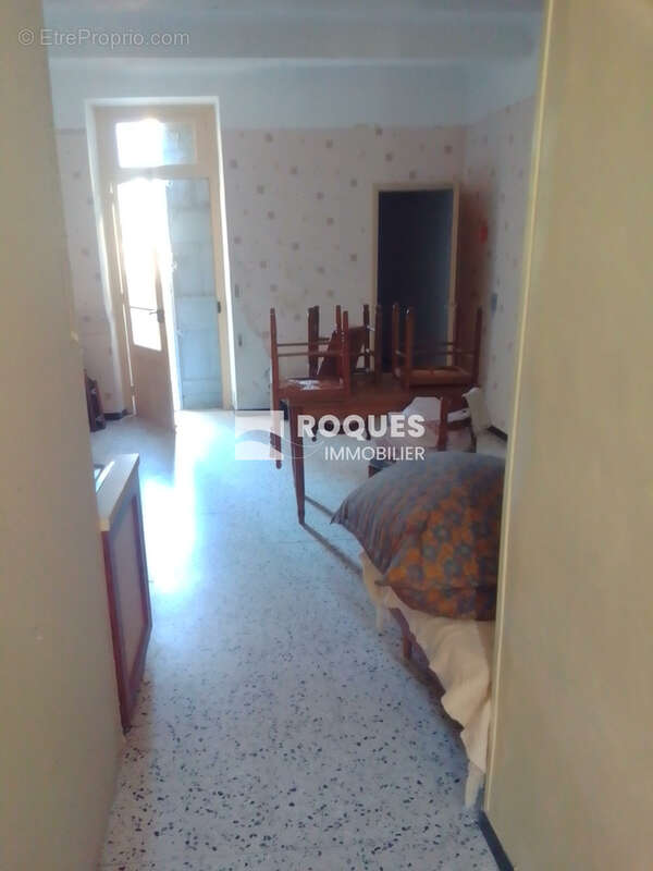 Bedarieux, maison de village 4 chambres, garage, terrasse - photo 13