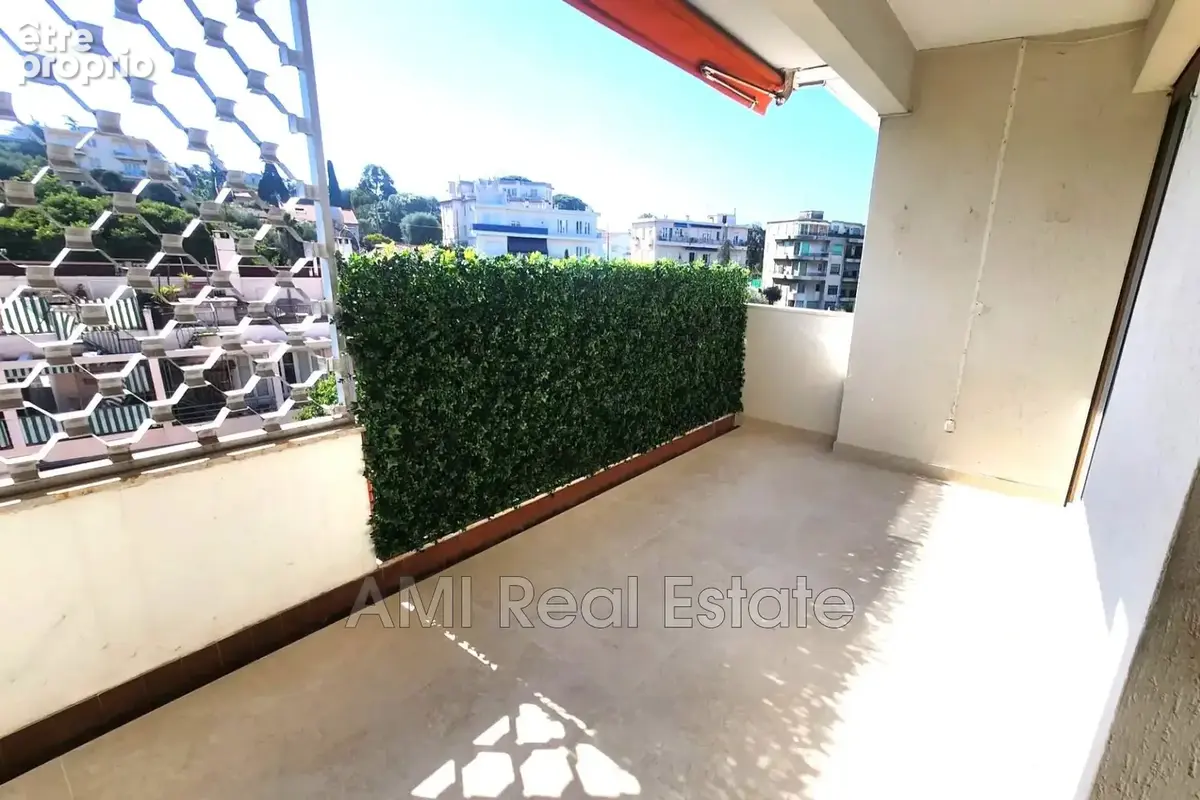 Appartement 71 m² à Nice  - photo 3