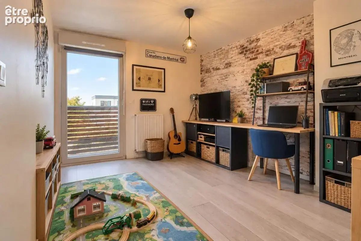 Duplex a BROCHON 83m², 90m² de jardin, Garage double - photo 9