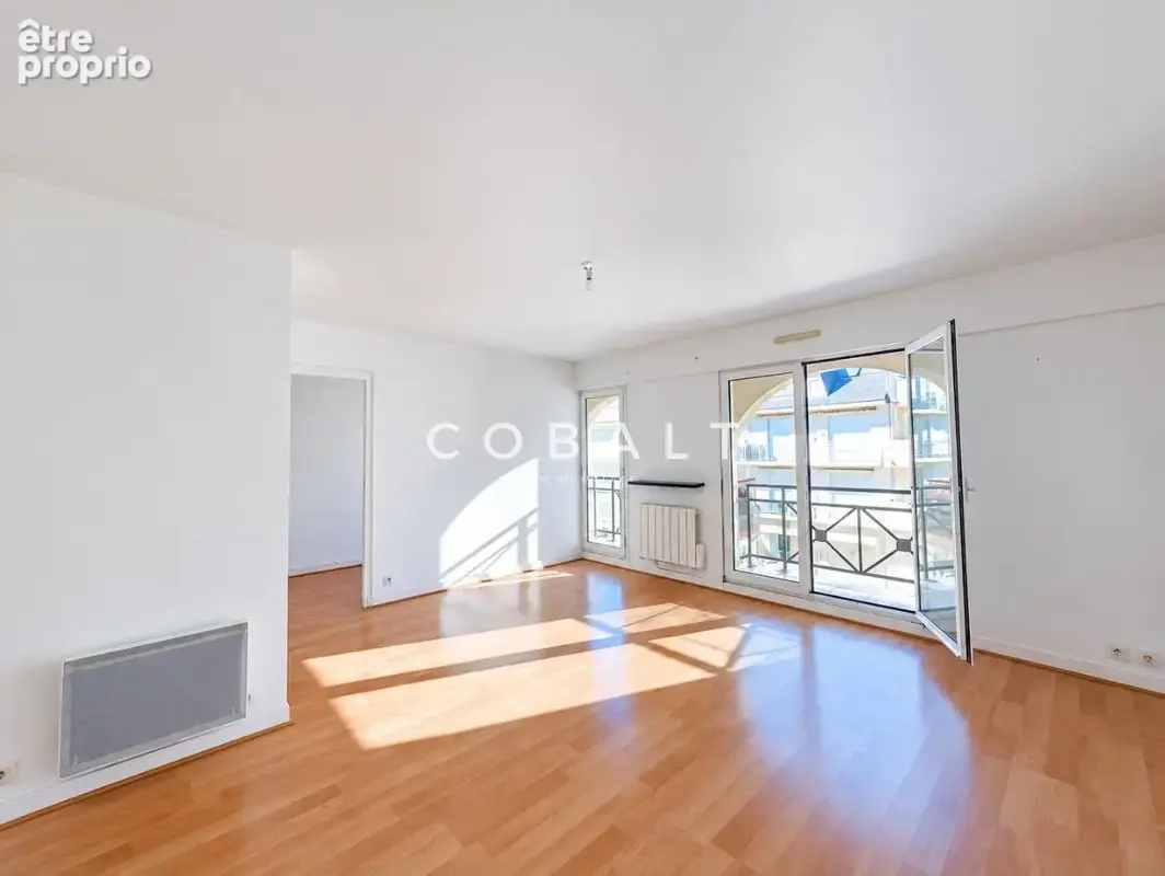 Appartement 68.32 m2 - 2 chambres - Garage + cave - La Baule centre - photo 4