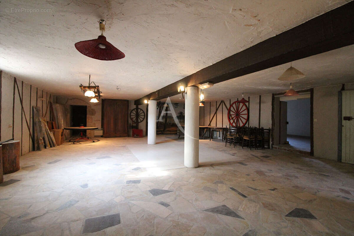 Maison à SAINT-GERVAIS-LA-FORET