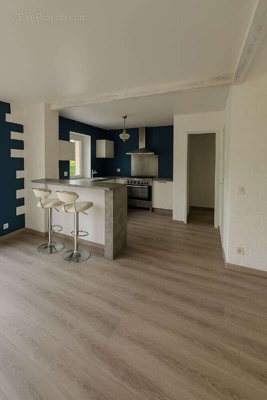 Maison à SAINTE-GENEVIEVE