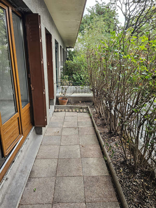 Appartement à ROMAINVILLE